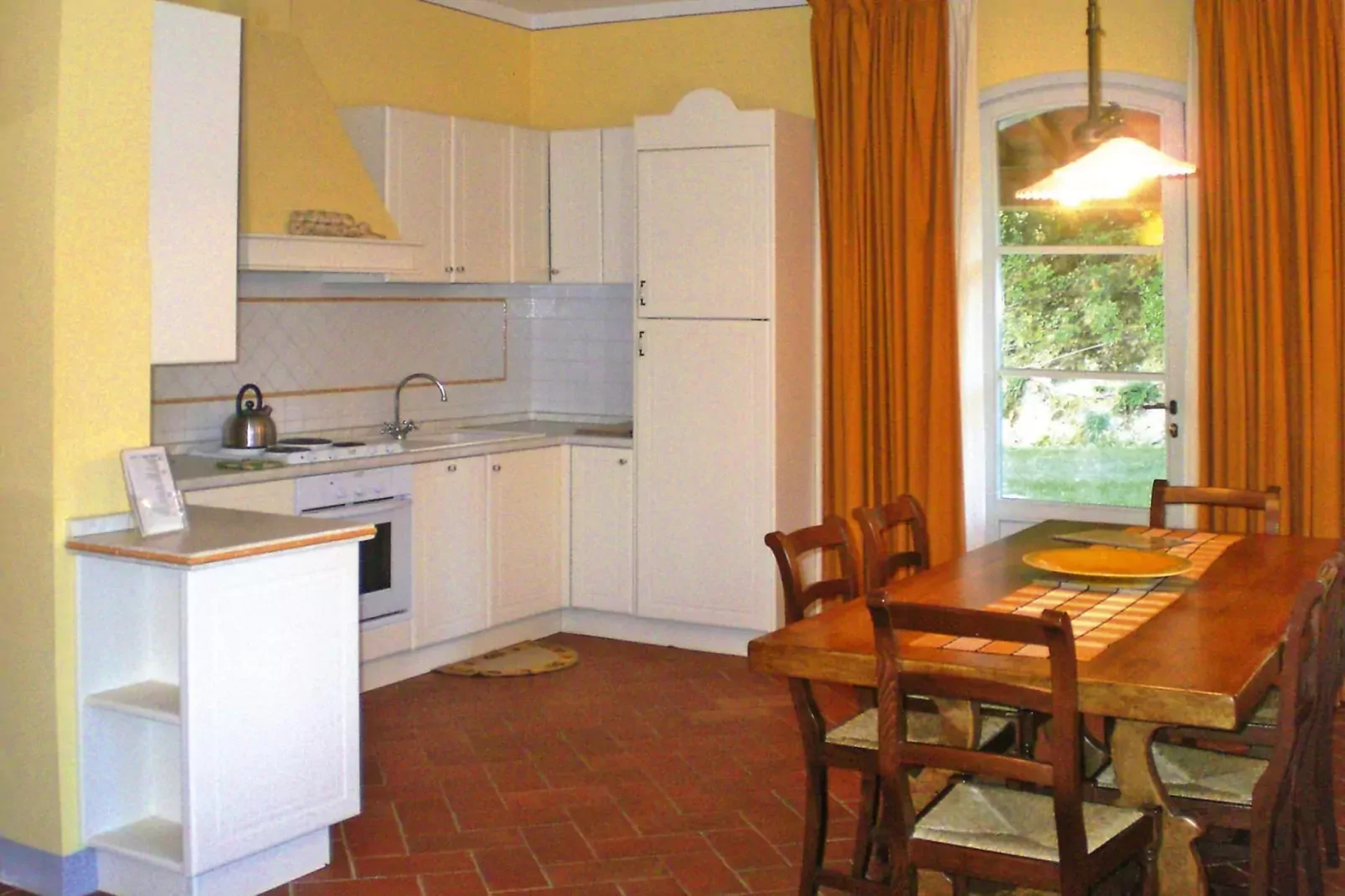 Ferienanlage Borgo della Meliana Gambassi Terme Typ House-Salle à manger