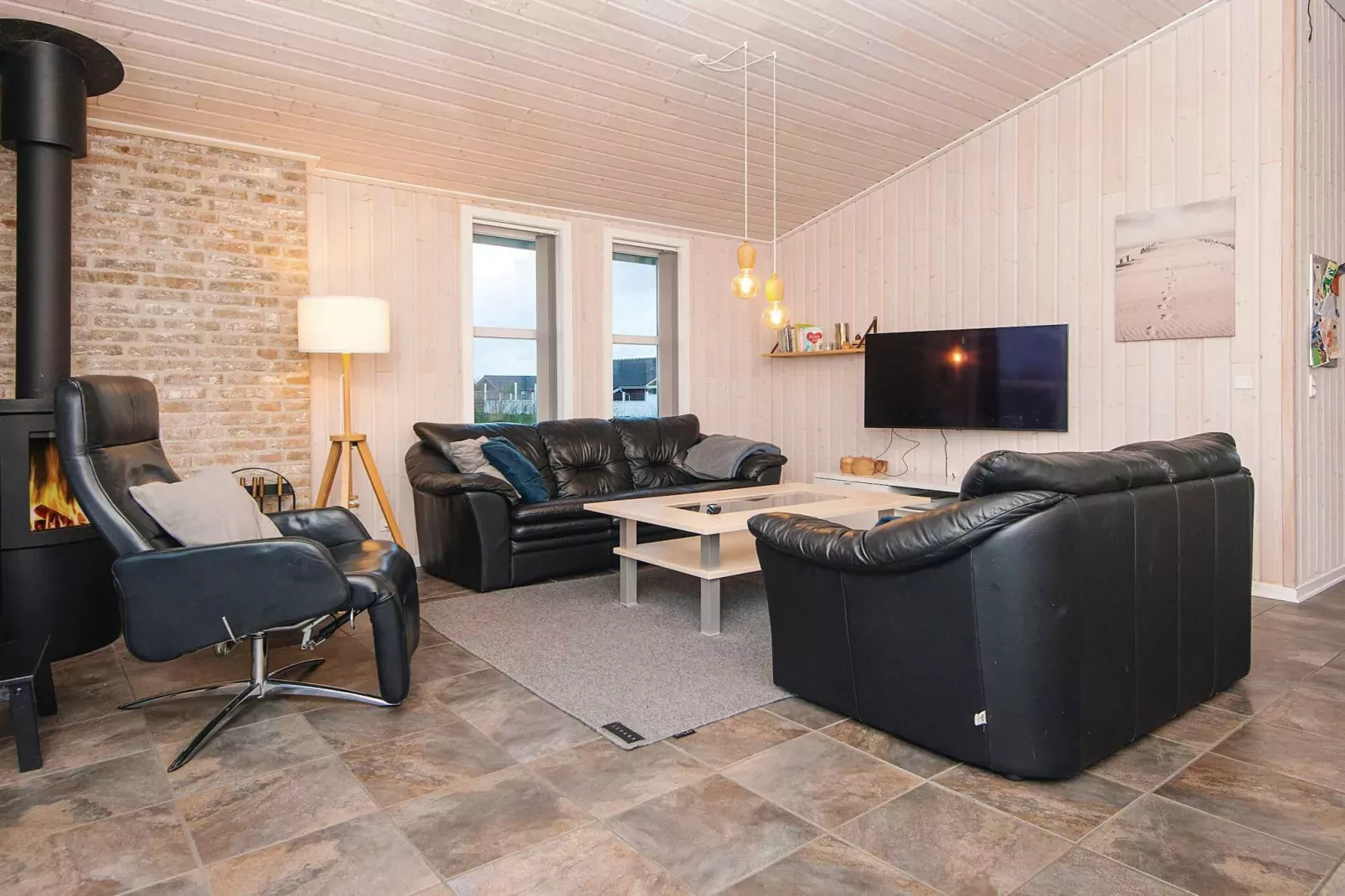 Charming Sauna Cottage-By Traum