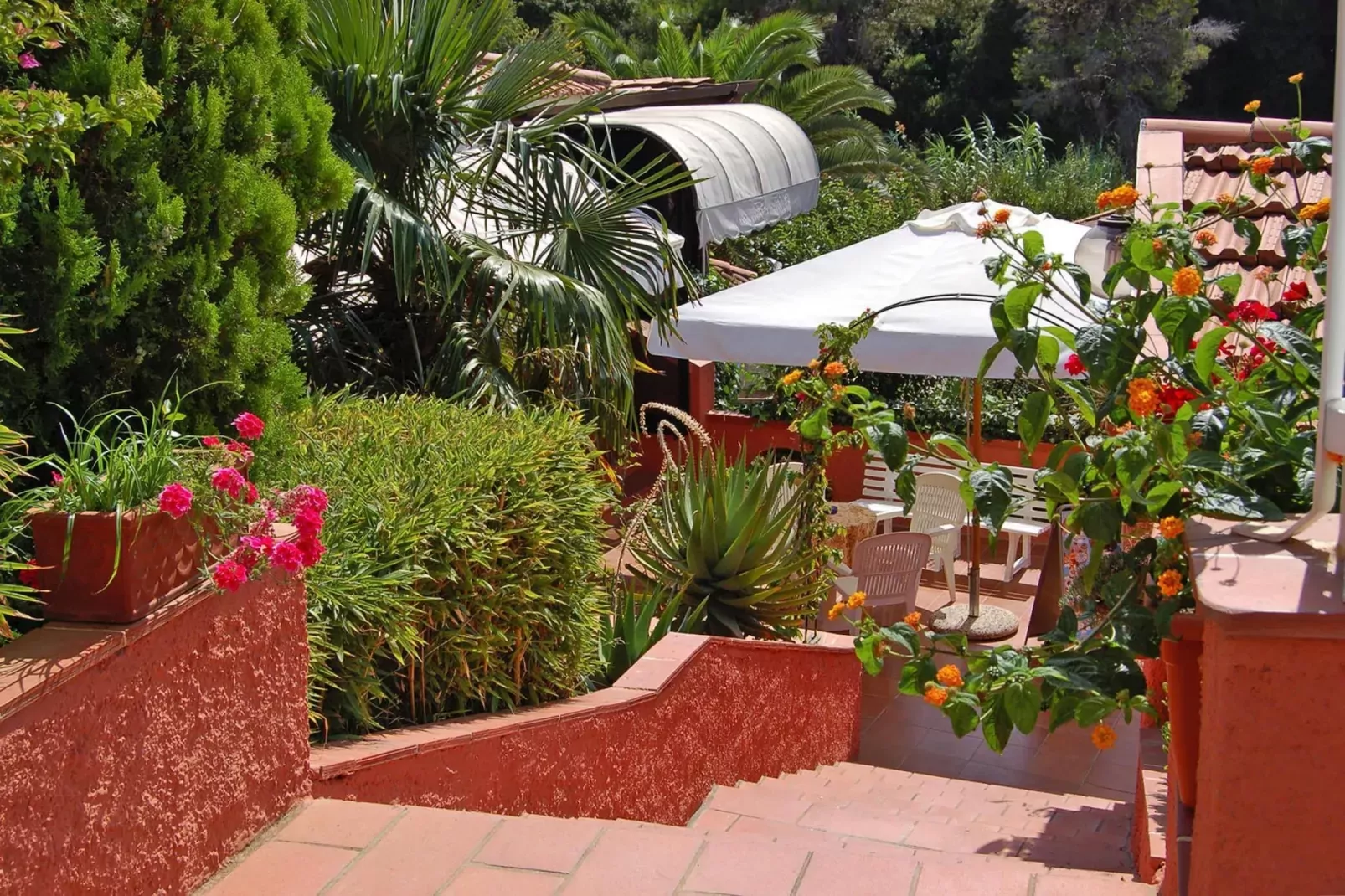 Apartments Villa Franca, Capoliveri-Bilo 3- piano terra o primo piano-Jardin d'été