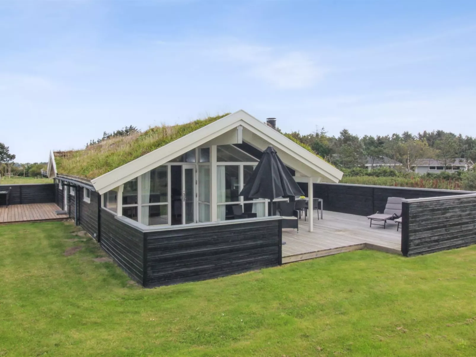 "Eddi" - 550m from the sea-Outside