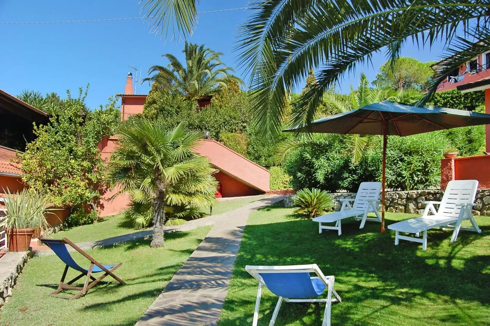 Apartments Villa Franca, Capoliveri-Trilo 4- piano terra o primo piano-Jardin d'été