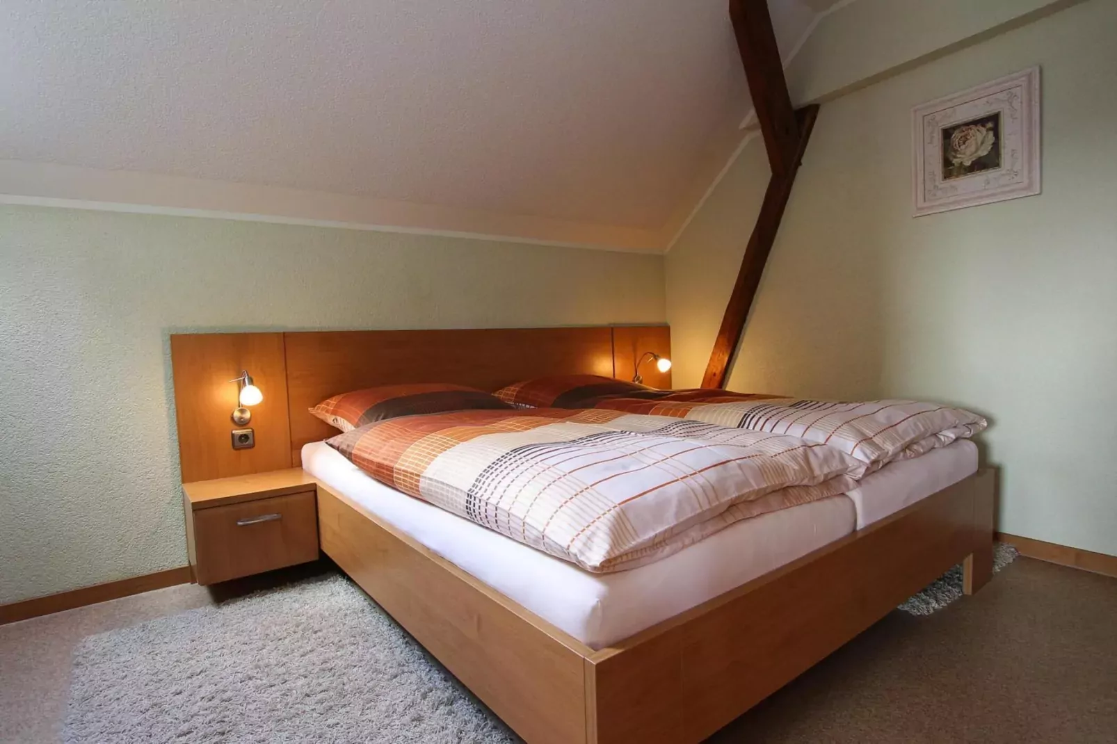 OG 45 qm-Schlafzimmer