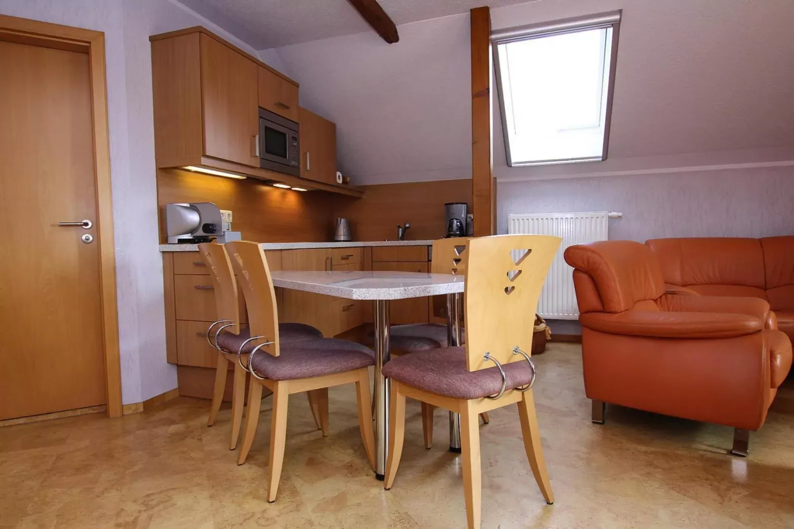 OG 45 qm-Wohnzimmer