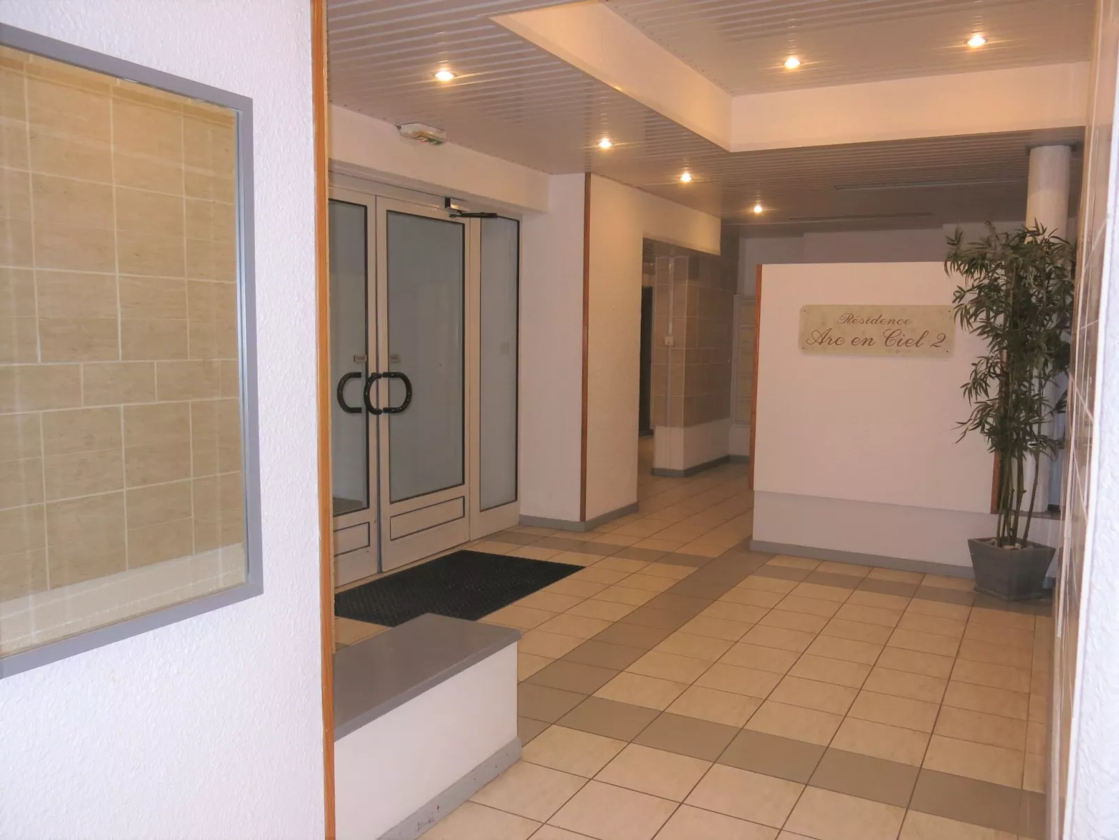 Vue Mer -Apt 2 pièces+alcove-5 pers.-Dedans