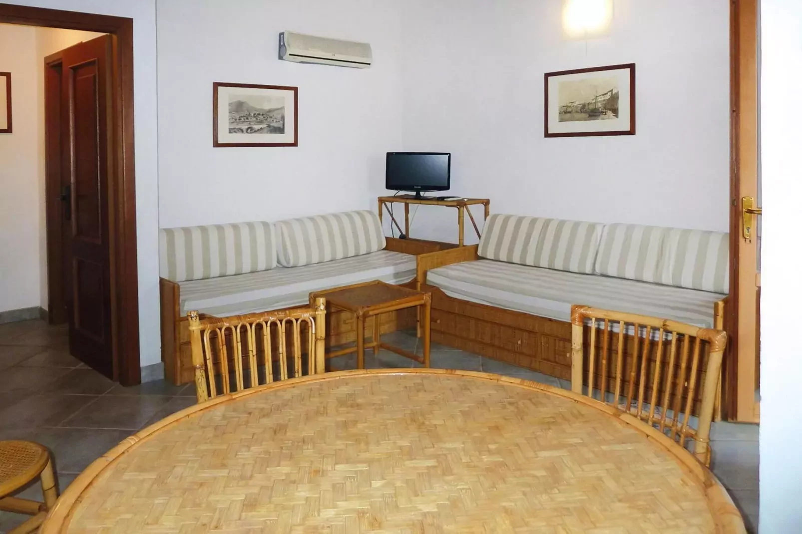 Ferienresidence La Cota Quinta Rio nell'Elba Typ Bilo Super 4 - vistamare-View summer