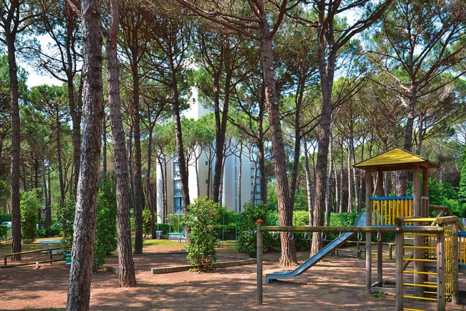 Residence Oasi, Bibione Lido del Sole-Trivano/C6-Gardens summer