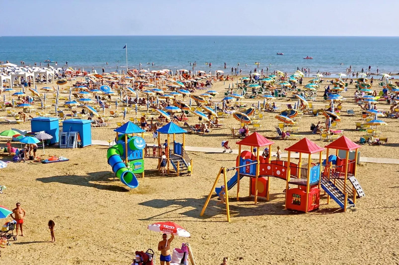 Holiday resort Villaggio Selene, Bibione Spiaggia-C6-Areas summer 20km