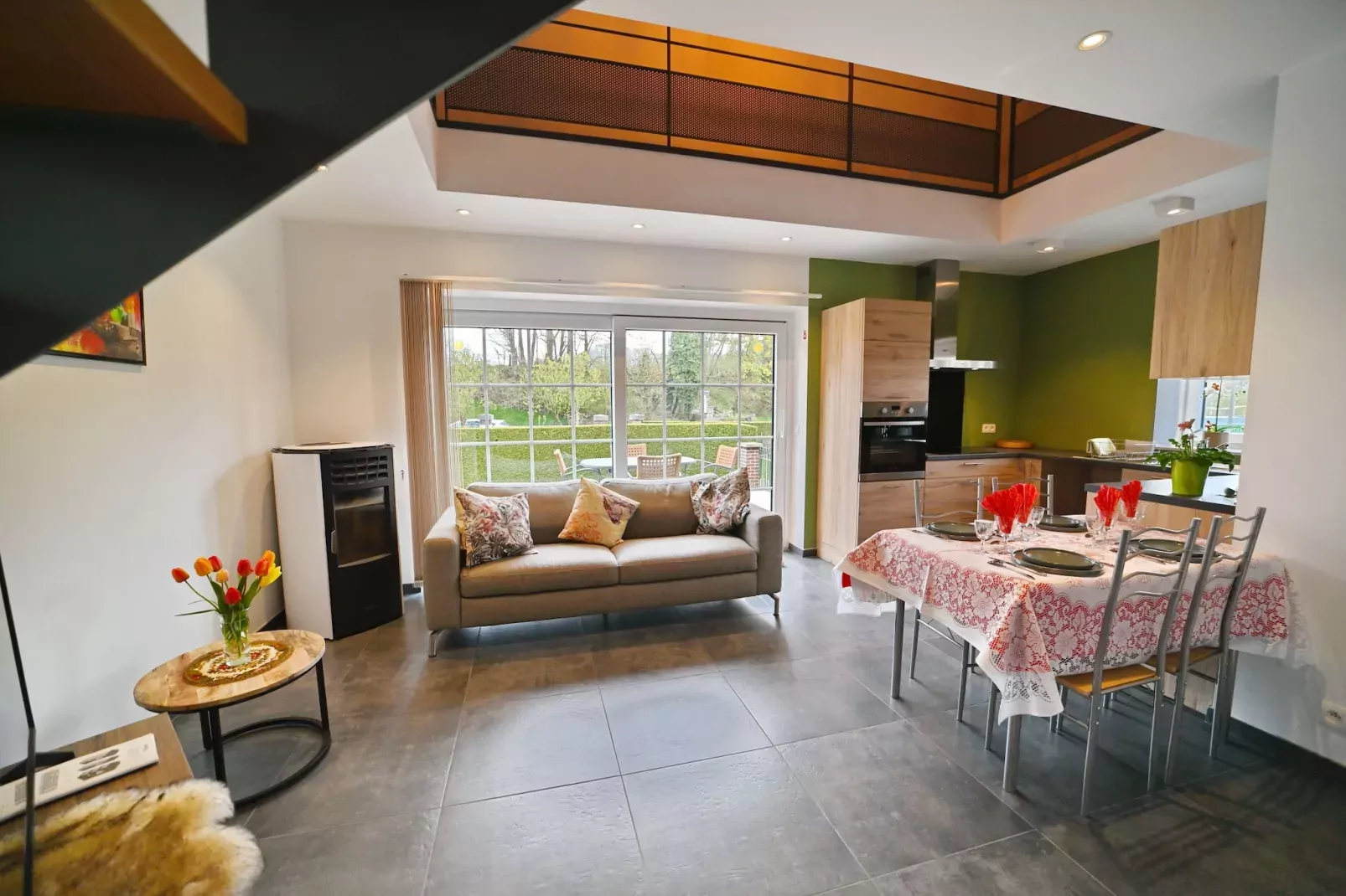 PETITE MAISON DANS LA PRAIRIE-Living room