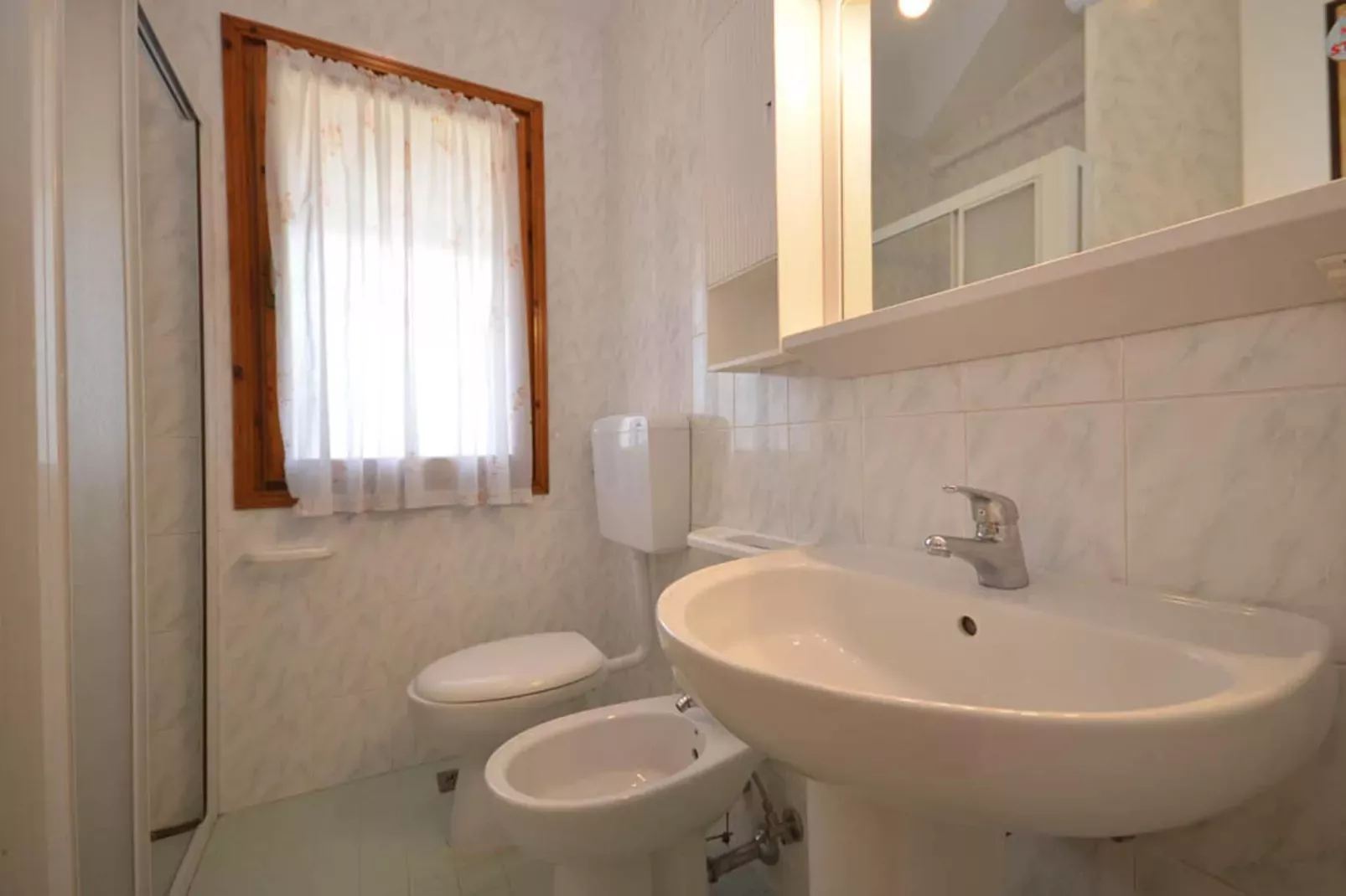 Holiday resort Villaggio Danubio, Bibione-D7-Bathroom