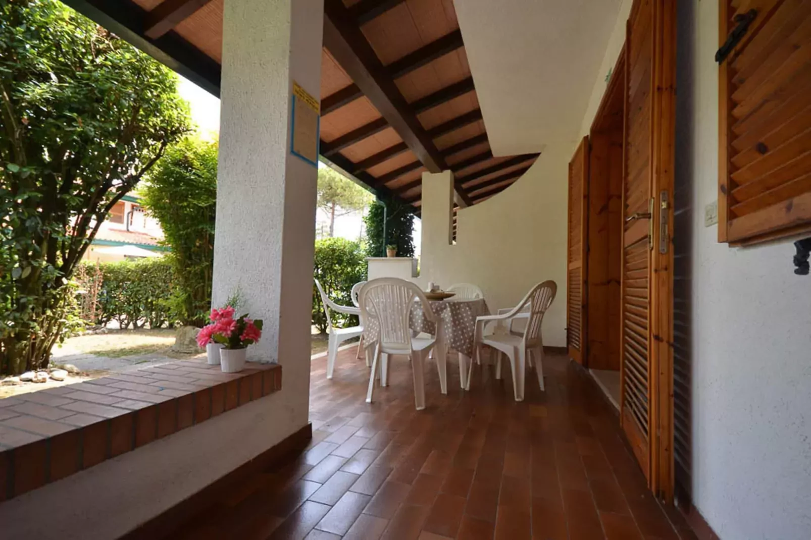 Holiday resort Villaggio Danubio, Bibione-D7-Terrace balcony