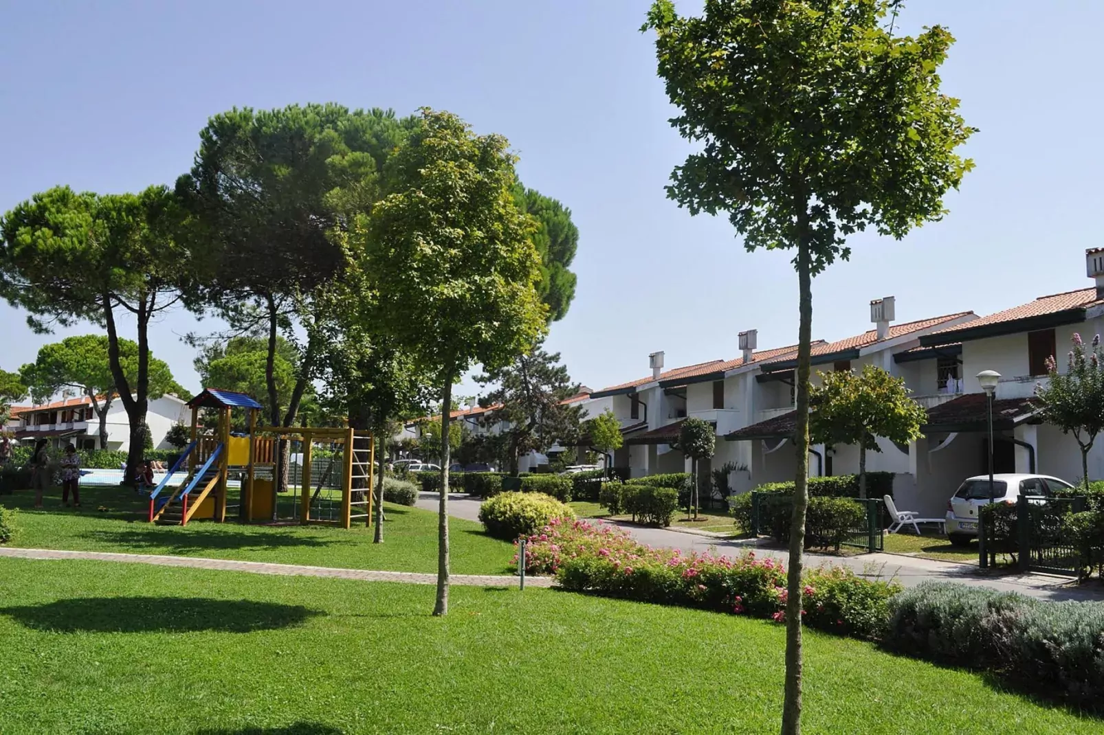 Holiday resort Villaggio Danubio, Bibione-D7-Gardens summer