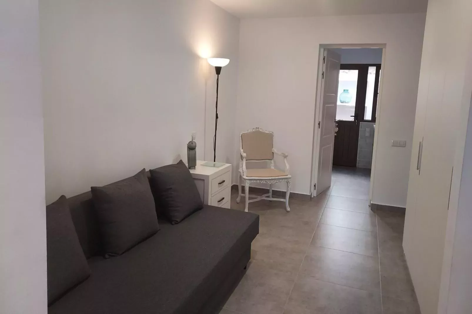 Casa las Bellas-Living room
