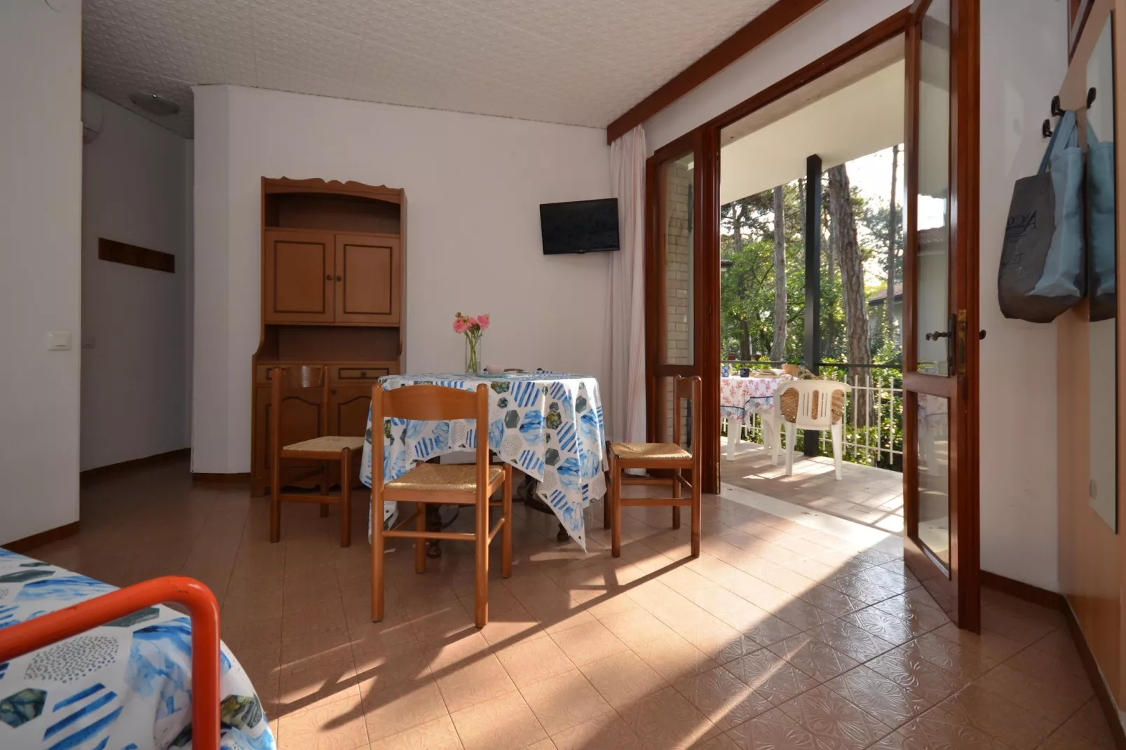 Holiday resort Alex Lignano-D7-Dining room