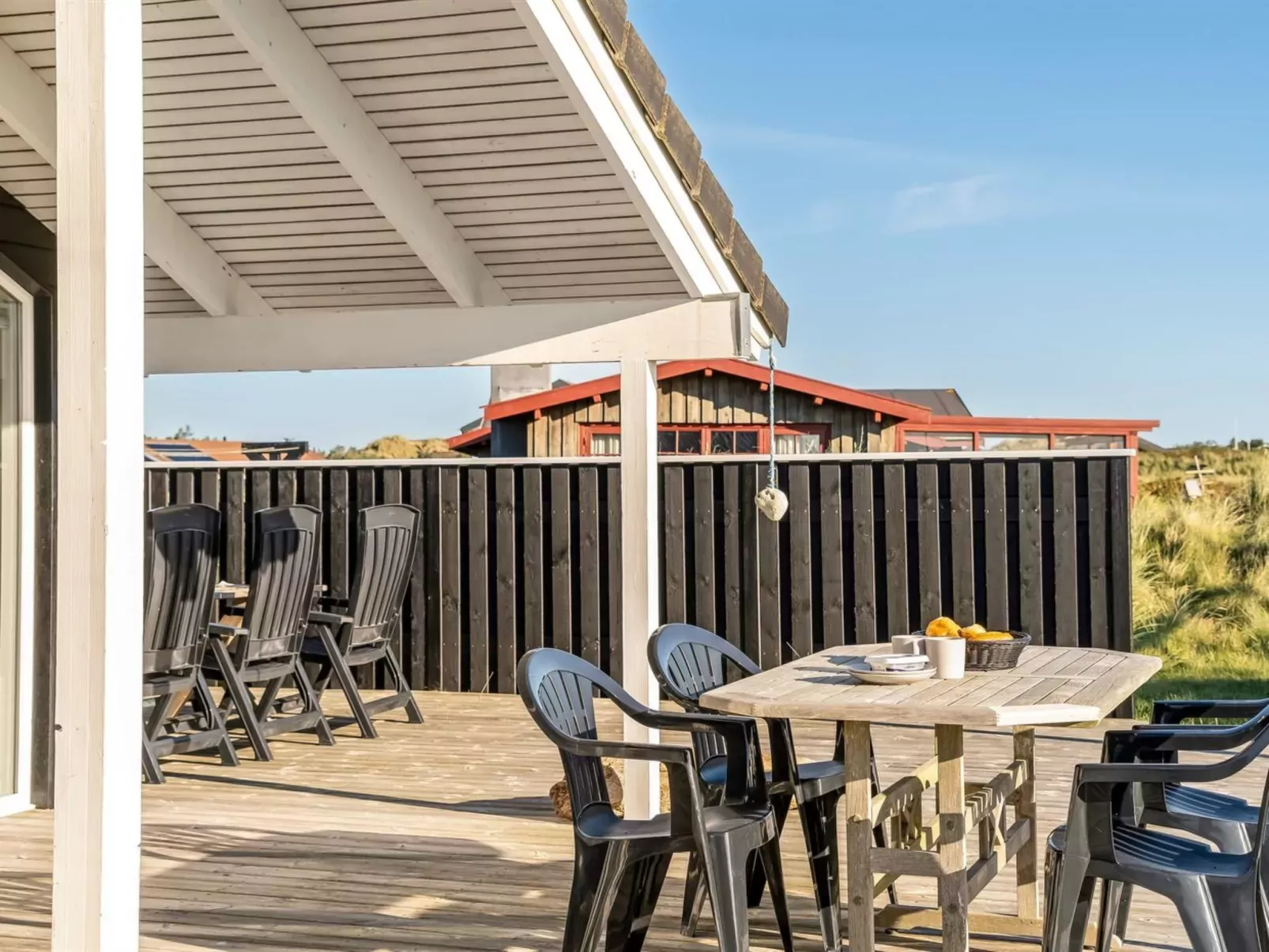 "Horsten" - 350m from the sea-Outside