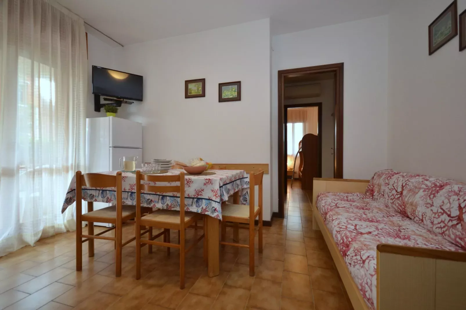 Holiday flats Condominio Orsa Maggiore Lignano Pineta-C5-Dining room