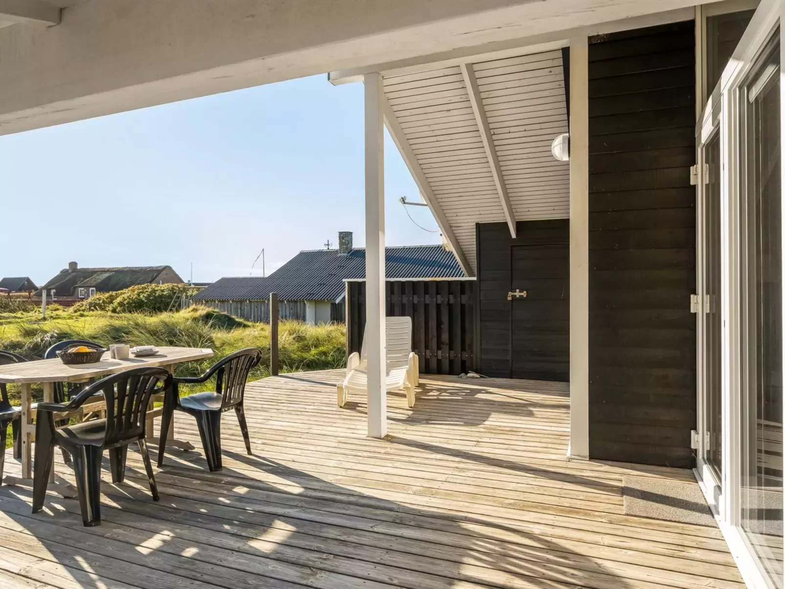 "Horsten" - 350m from the sea-Outside