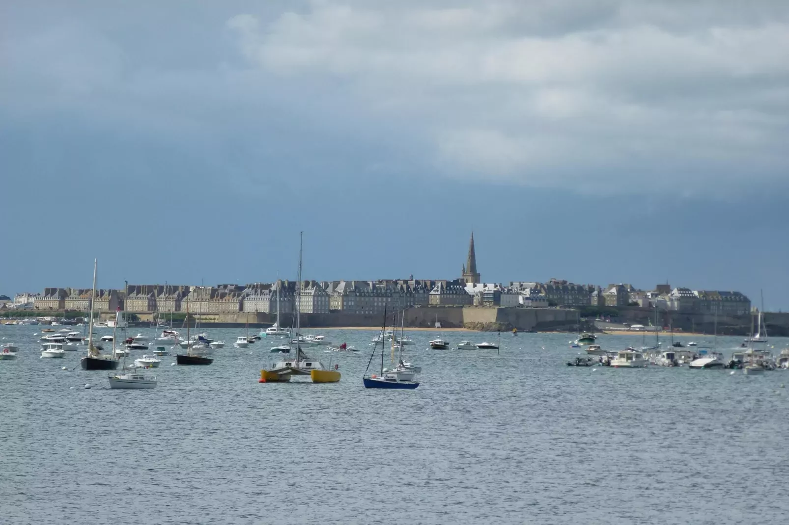 Holiday flat St Malo-Vue sur l'eau