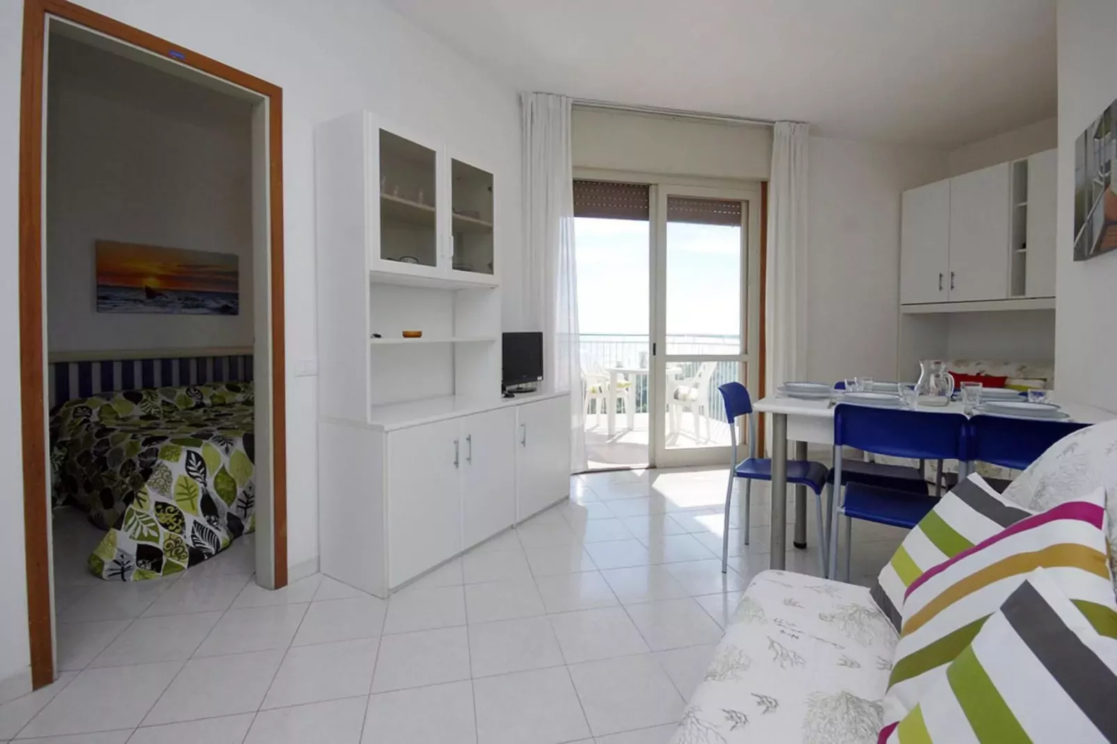 Apartments Bianco Nero Lignano Sabbiadoro-B4-Living room