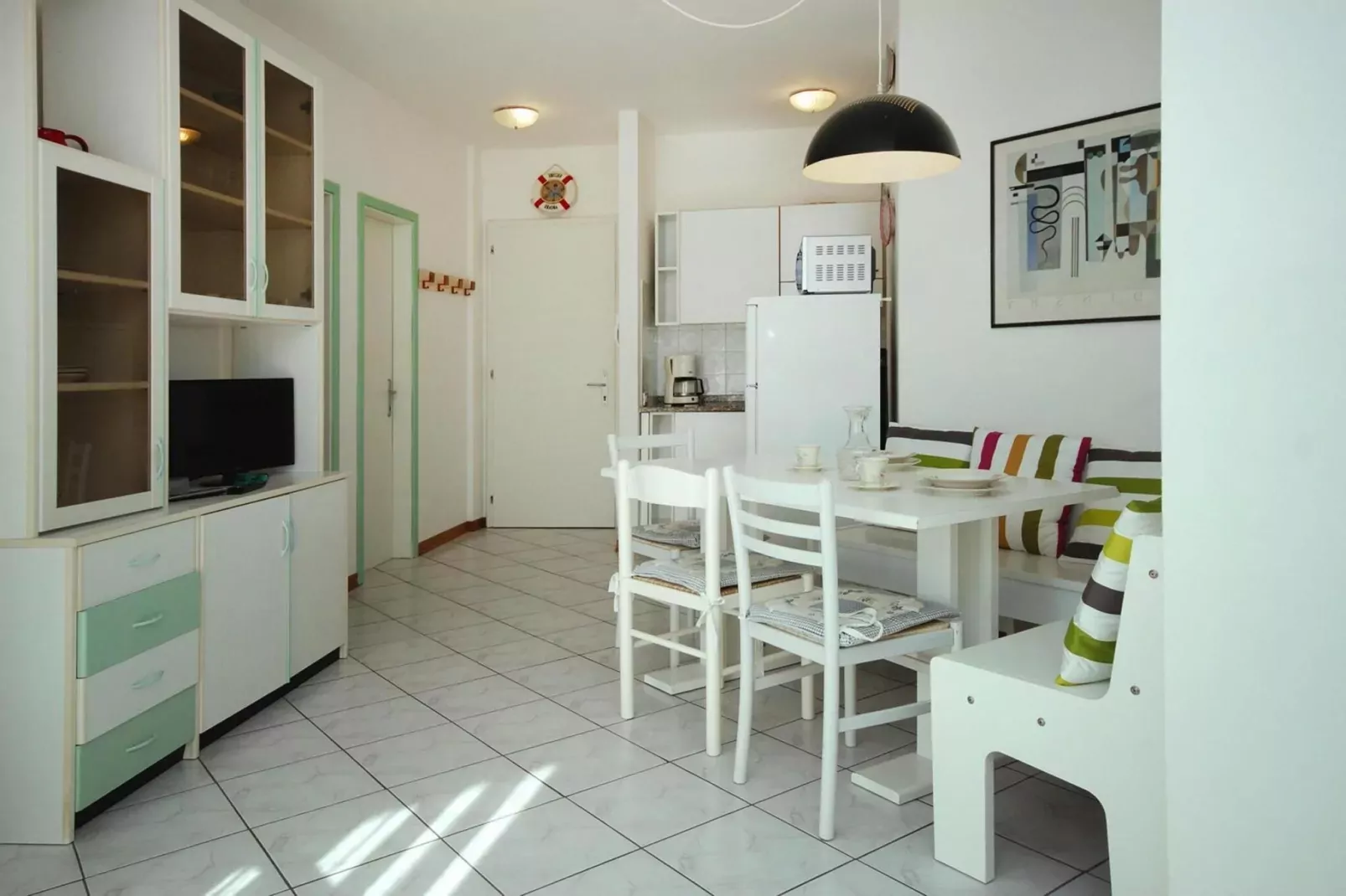 Apartments Bianco Nero Lignano Sabbiadoro-B4-Dining room