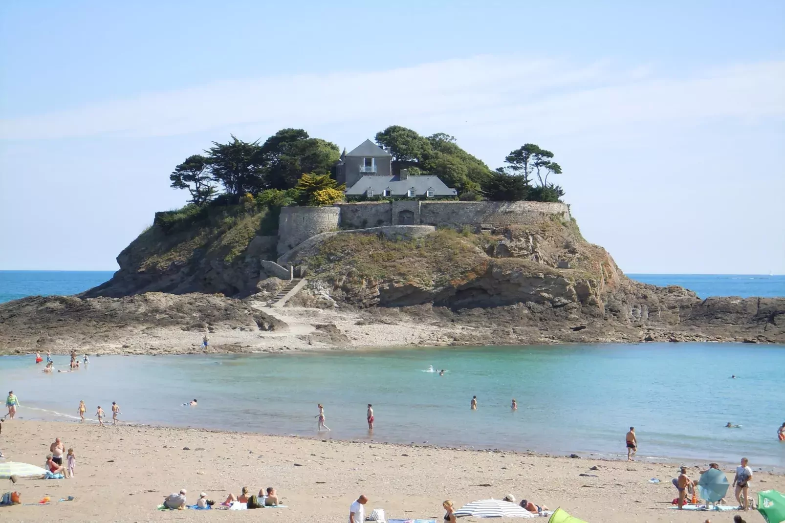 Holiday flat St Malo-Zones d'été à 5 km