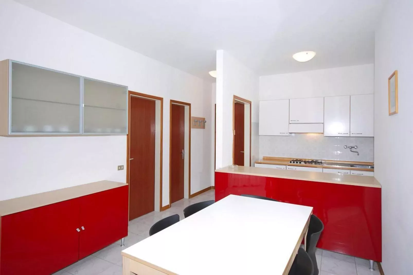 Apartments Bianco Nero Lignano Sabbiadoro-B4-Dining room