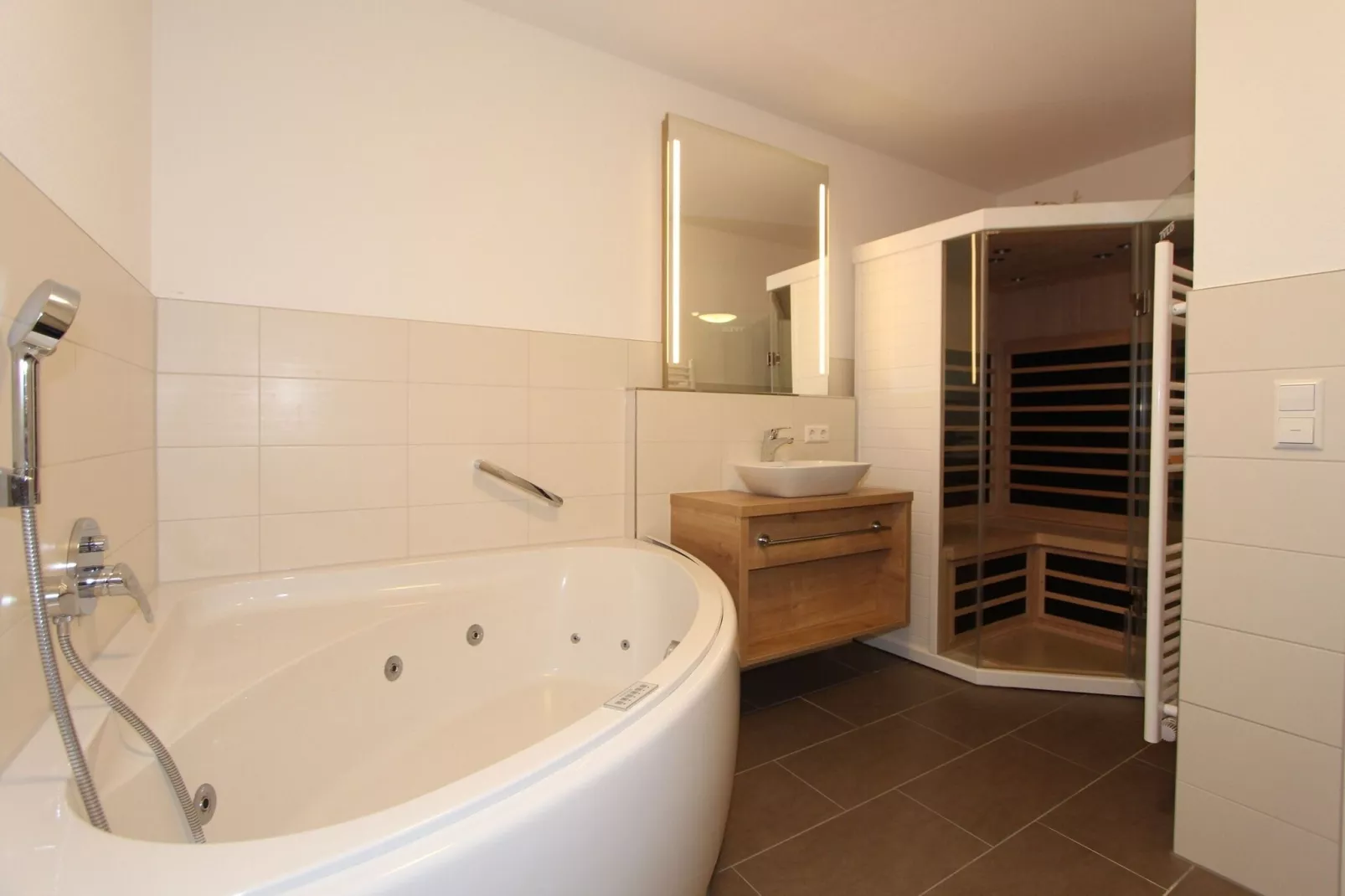 Residenz Grafenmatt Typ C-Bathroom