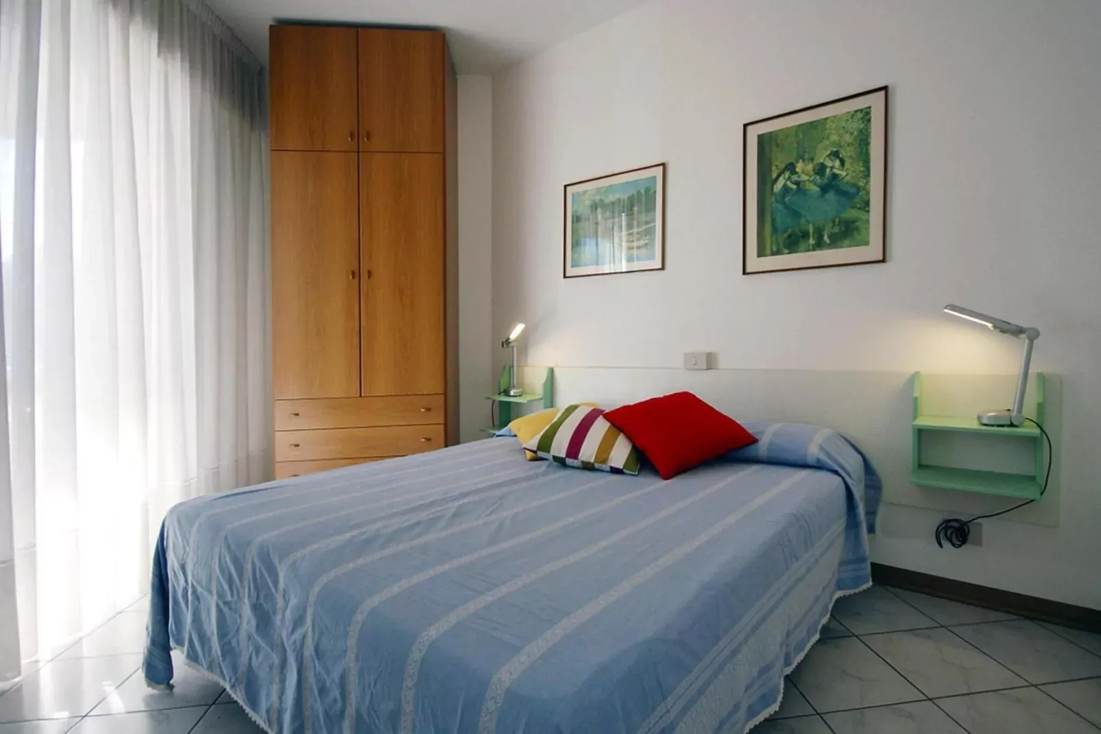 Apartments Bianco Nero Lignano Sabbiadoro-B4-Bedroom