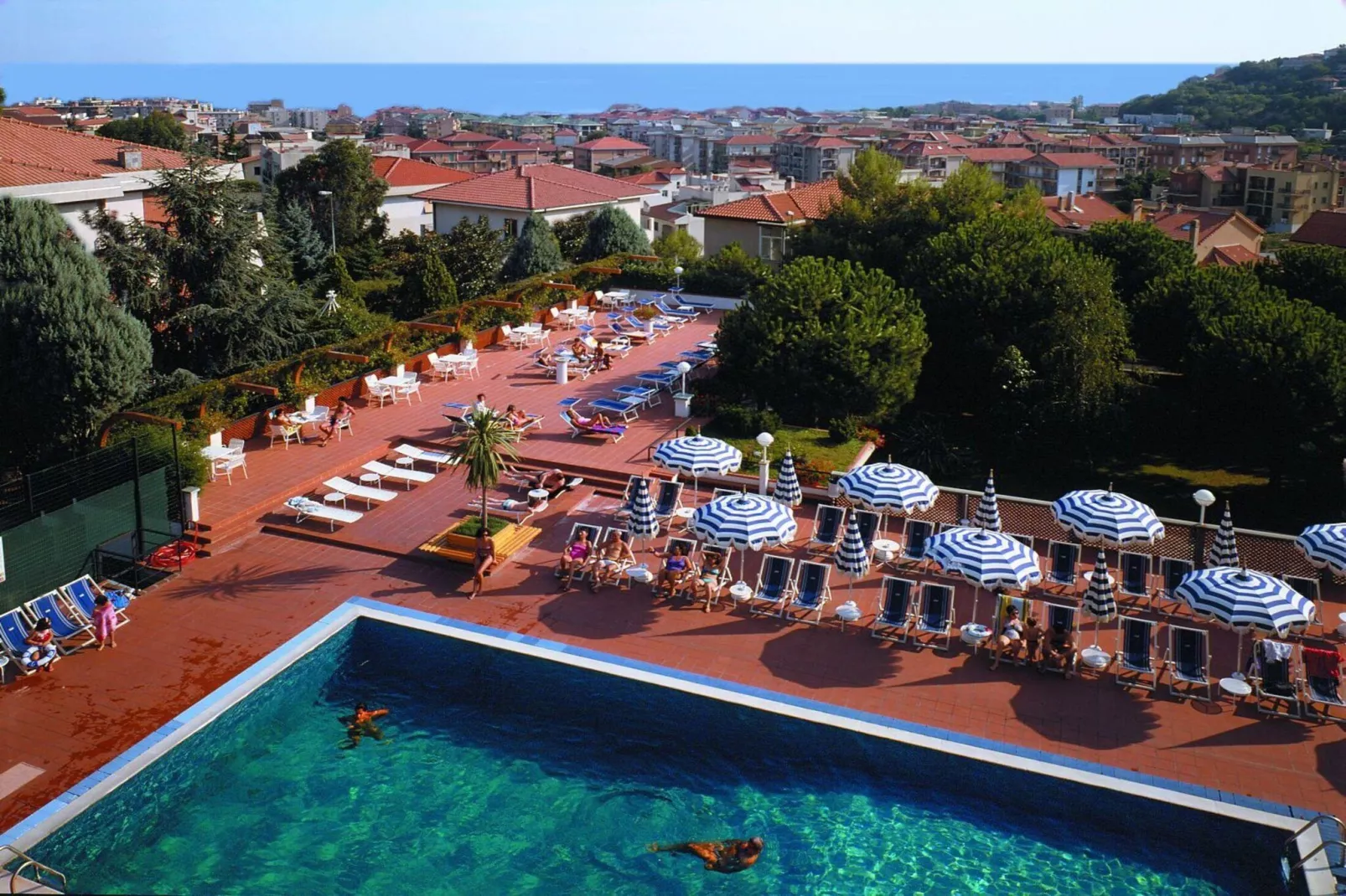 Residence Morelli Pietra Ligure - B4-Pool