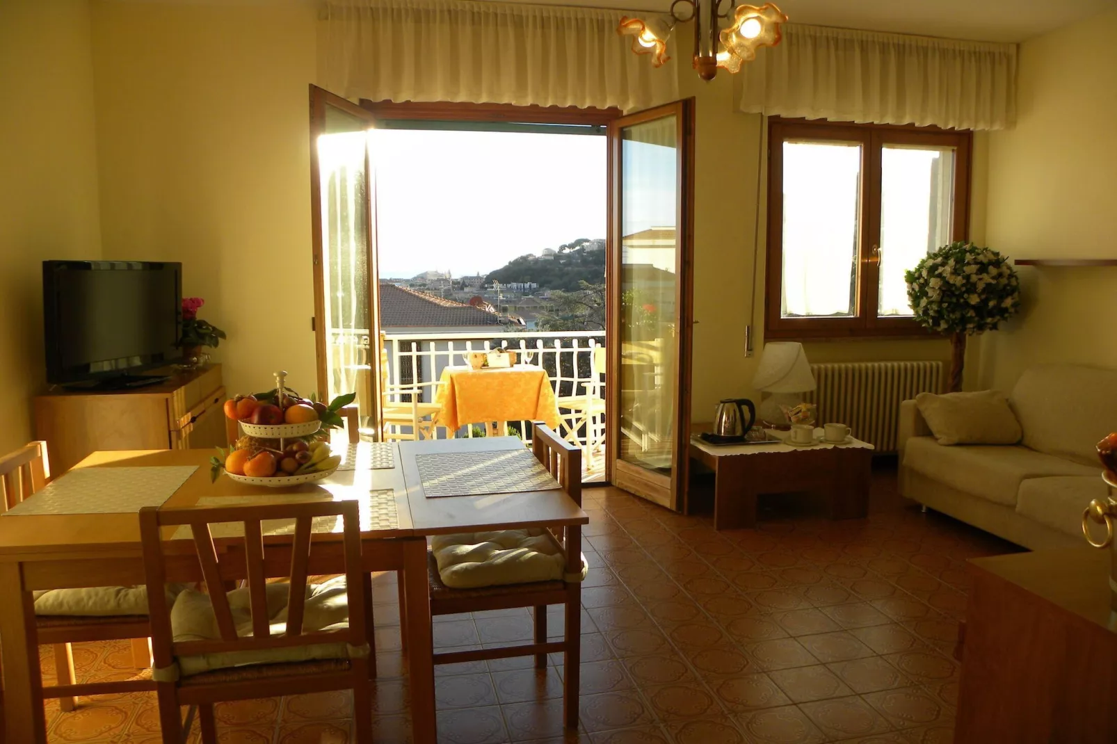 Residence Morelli Pietra Ligure - B4-Dining room