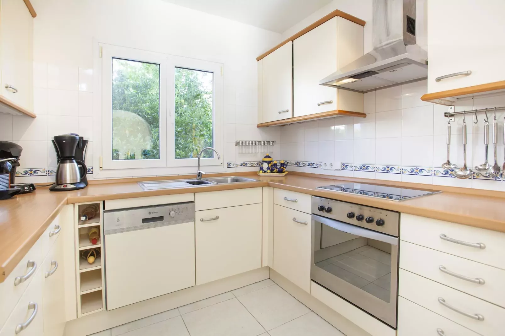 Casa Bel-Kitchen