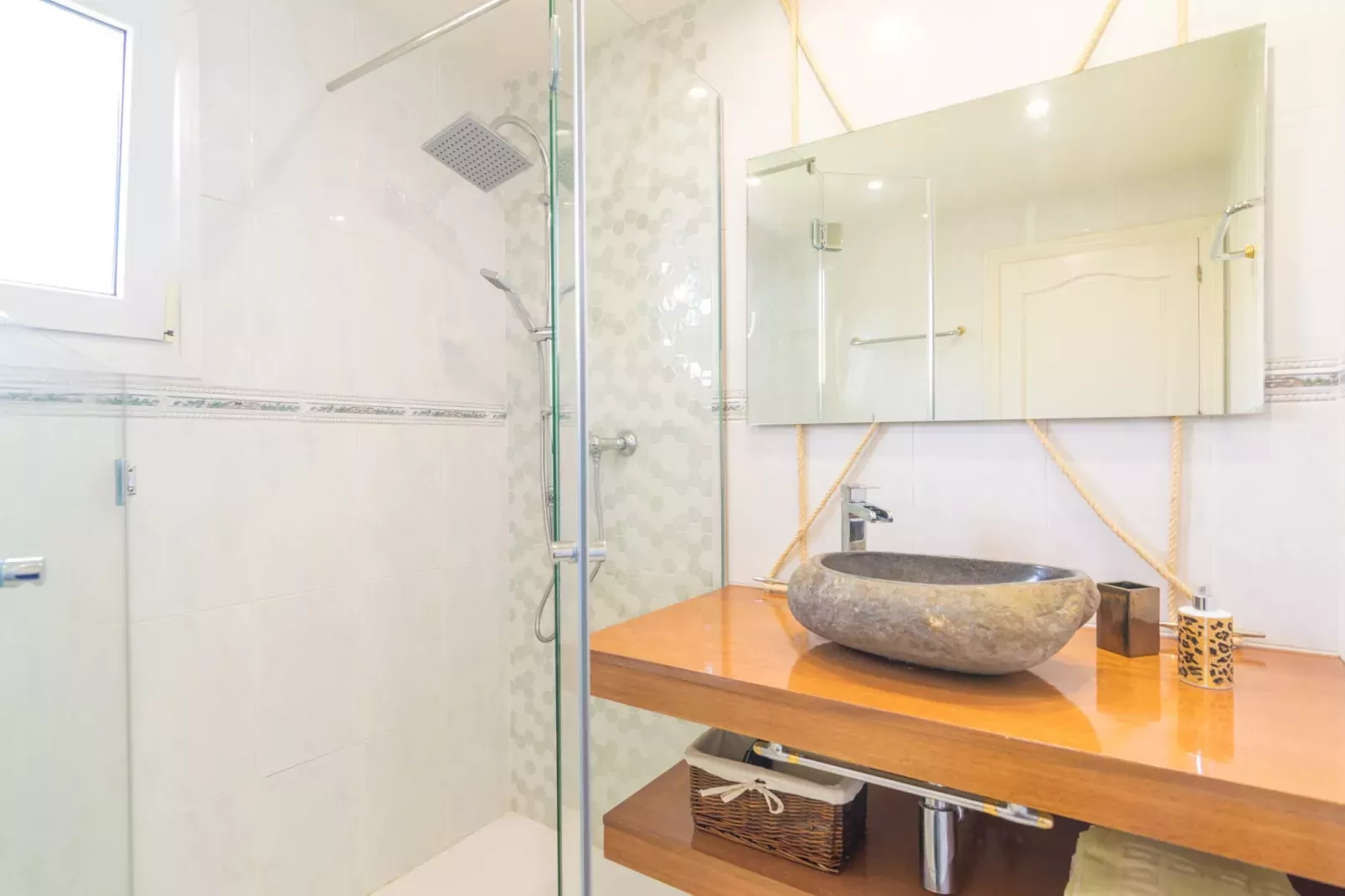 Casa Bel-Bathroom