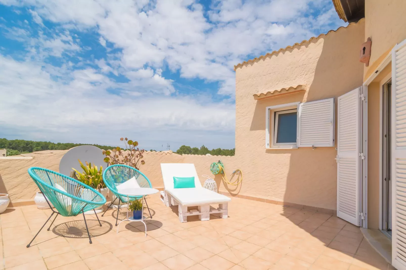 Casa Bel-Terrace balcony