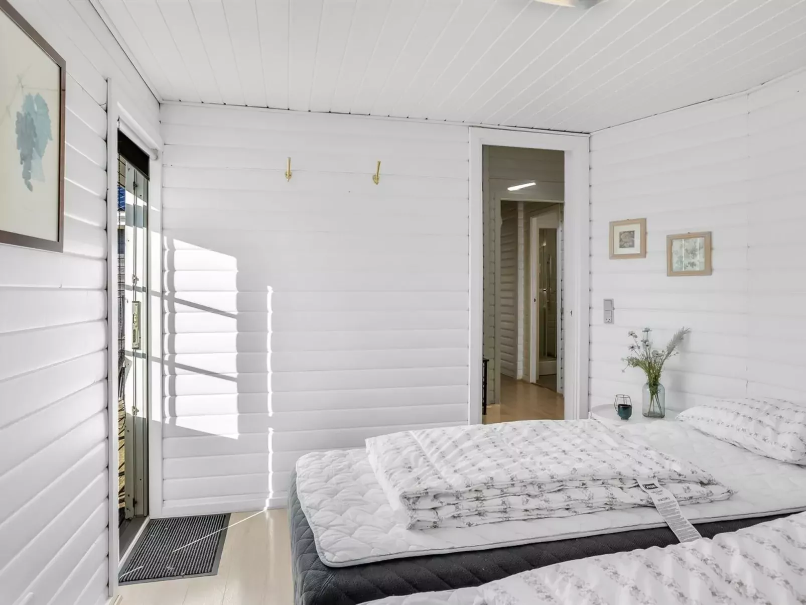 "Aika" - 500m from the sea-Inside