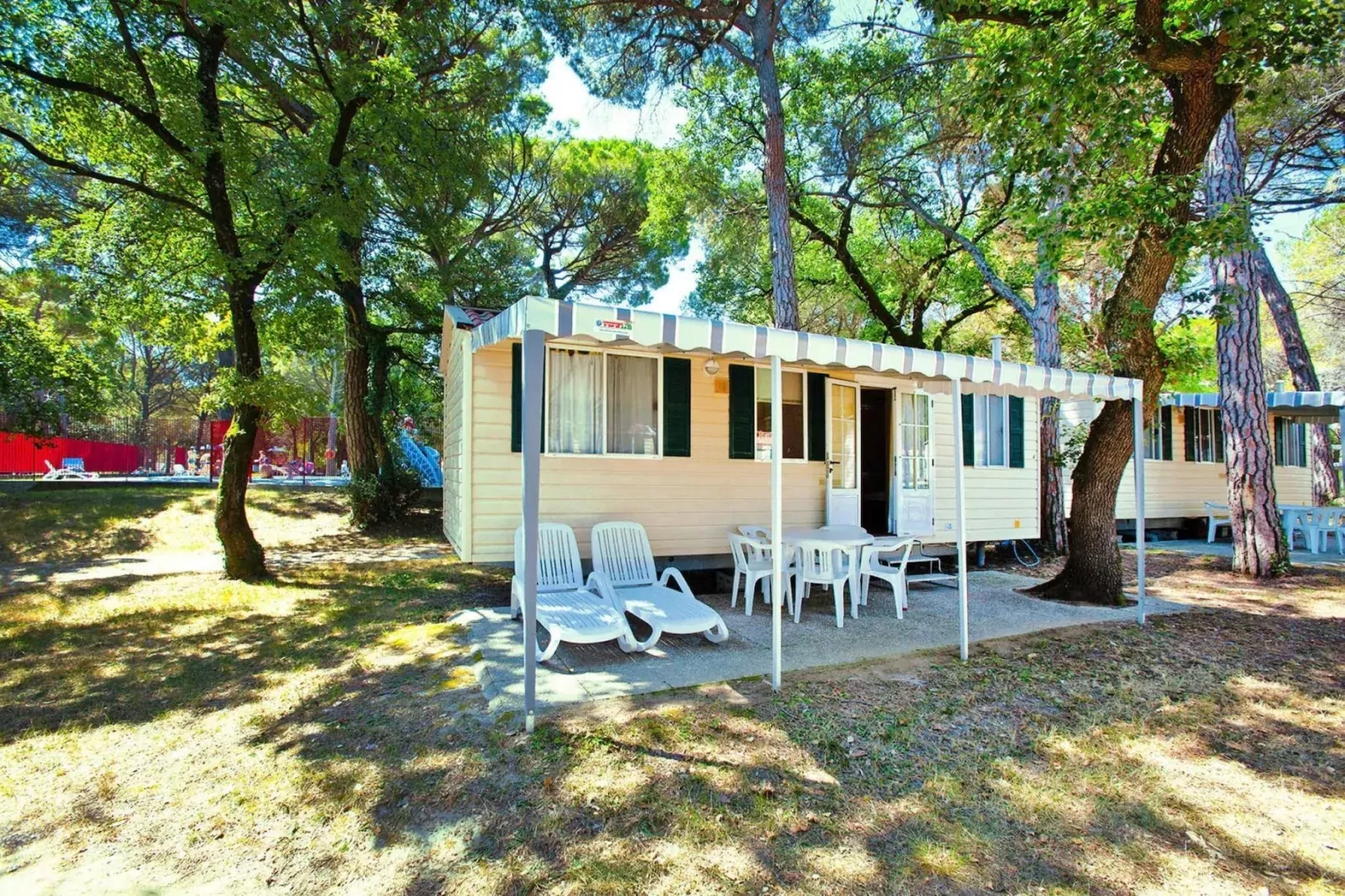 Mobile Homes Belvedere Grado-Green Holiday 5plus1pax-Außenbereich Sommer
