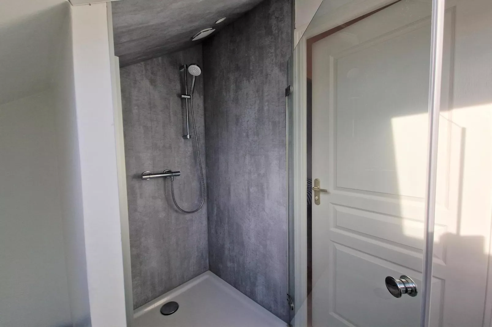 Semi-detached house Pléneuf-Val-André-Bathroom