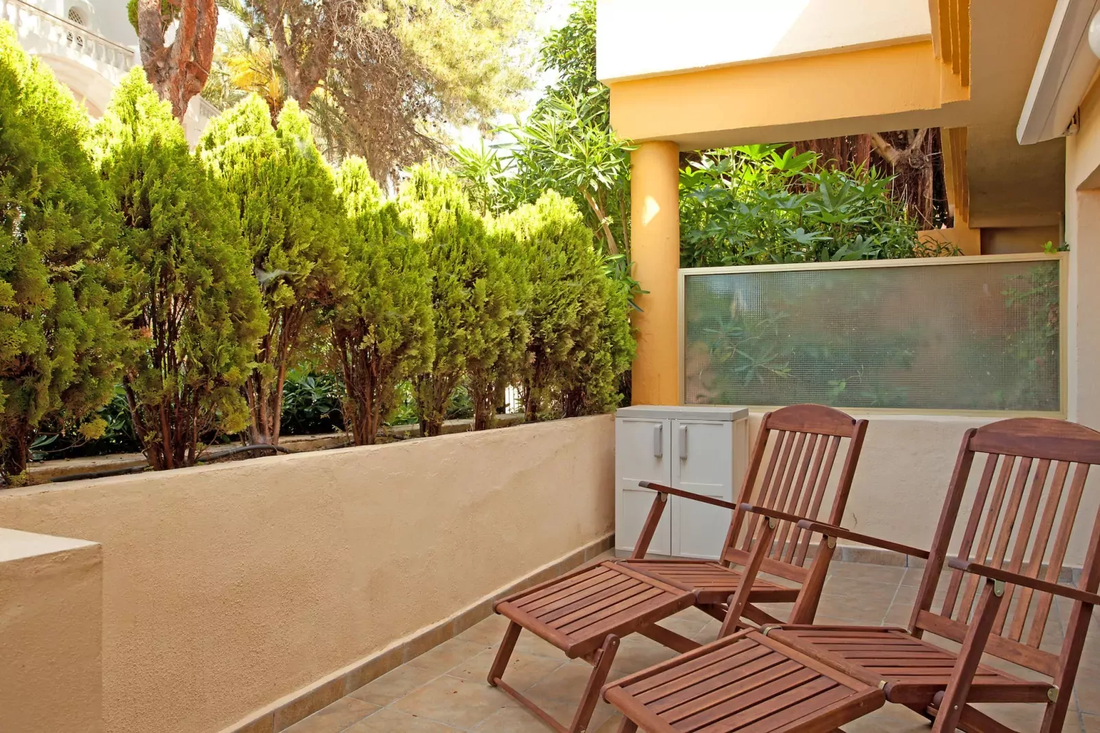 Beachside apartment in Elviria, Romana Playa-Not tagged