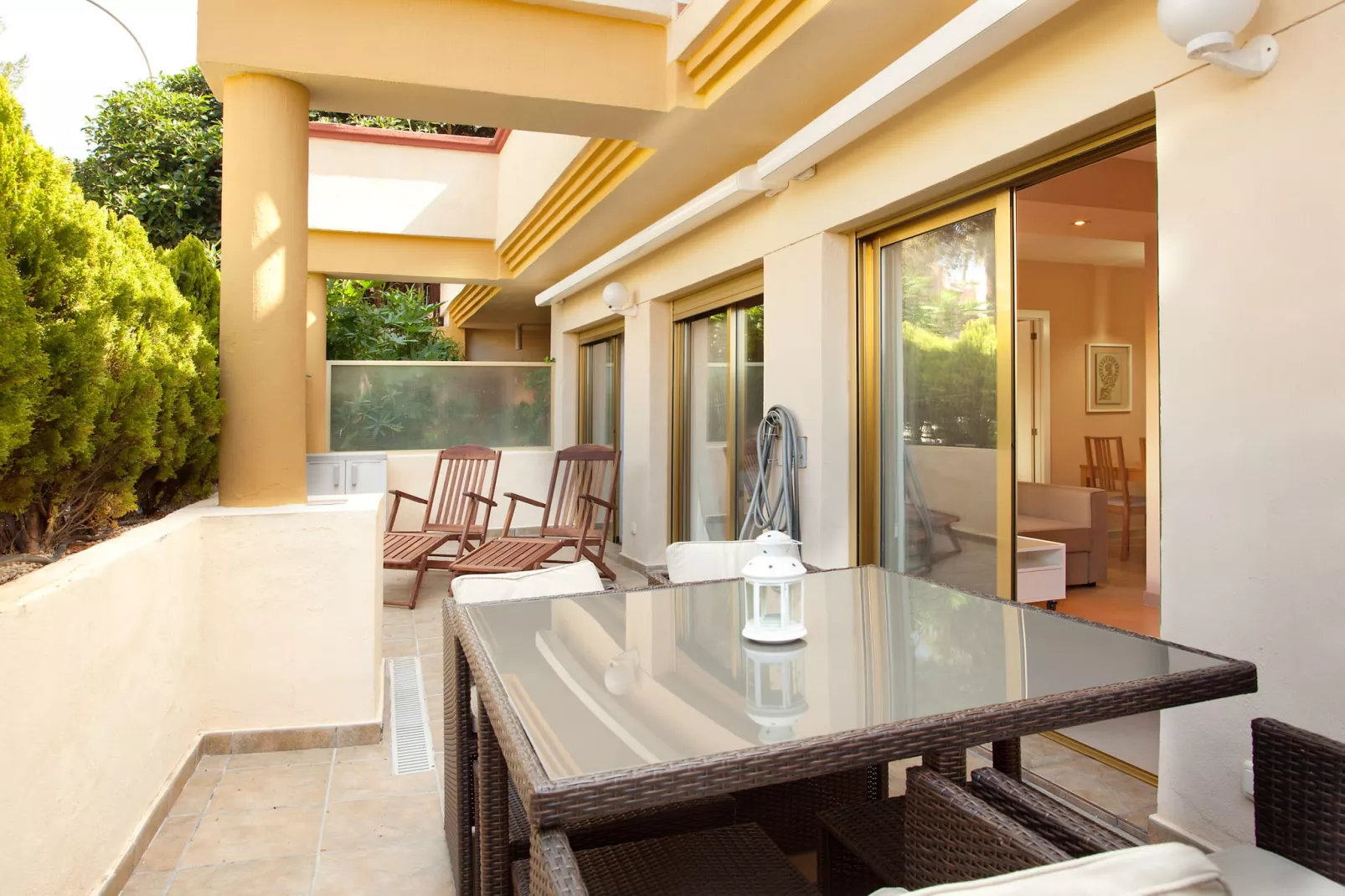 Beachside apartment in Elviria, Romana Playa-Terrace