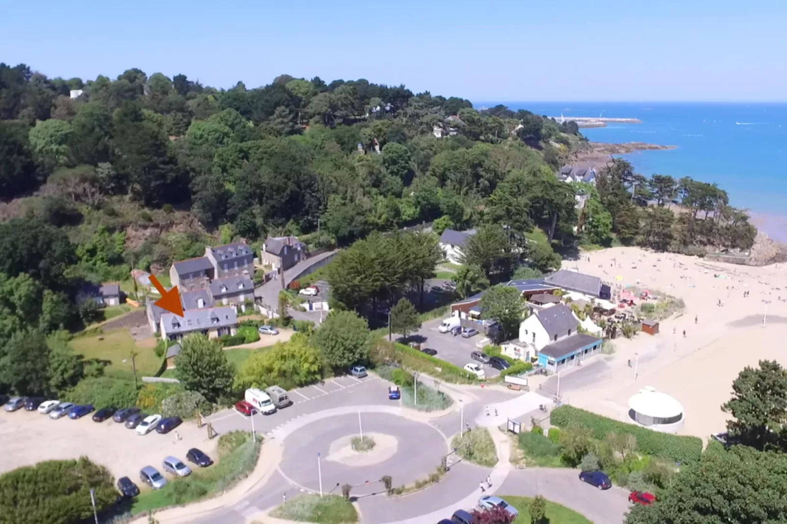 Semi-detached houses, Etables-sur-Mer-Hortensias-Areas summer 5km