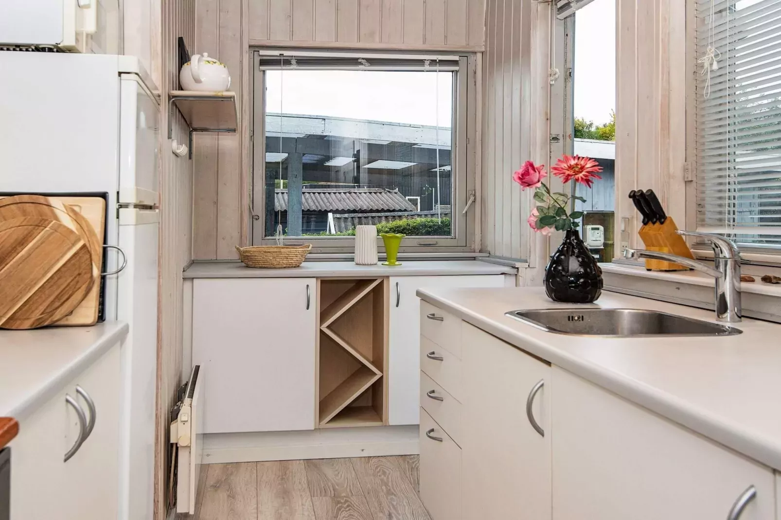 4 person holiday home in Rønde-By Traum-Indoor