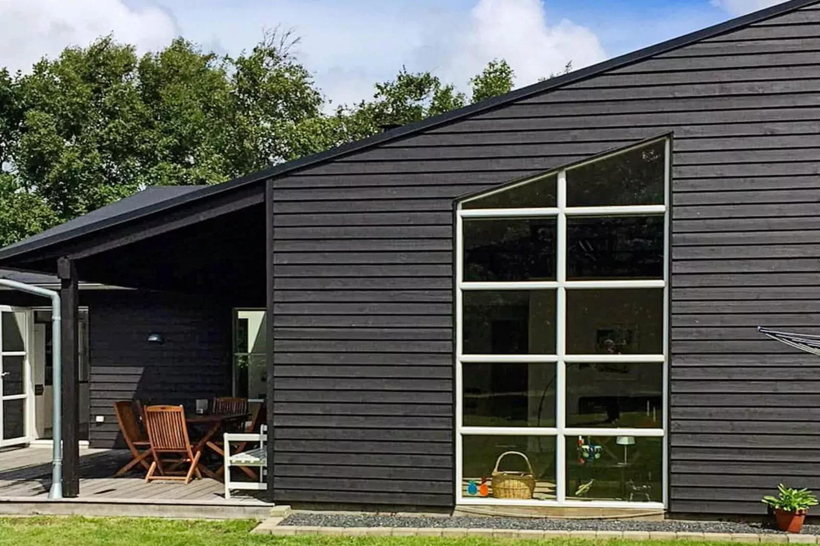 6 person holiday home in Thyholm
