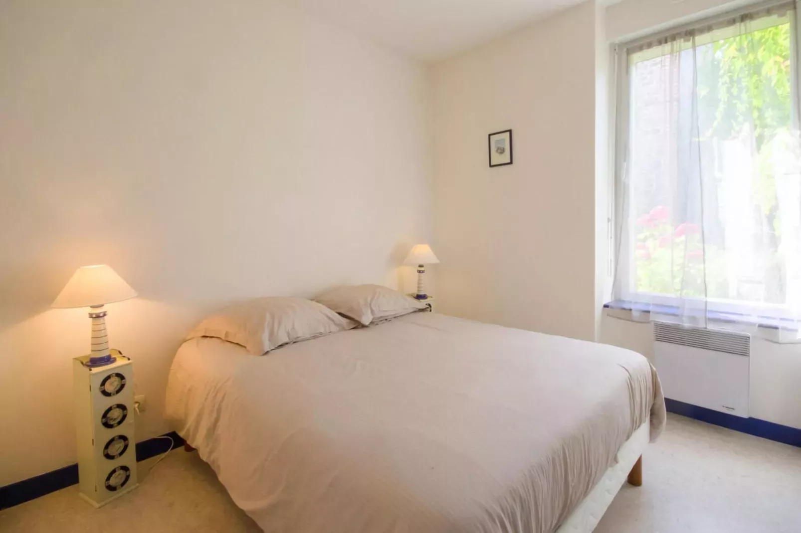 Semi-detached houses, Etables-sur-Mer-Coquillages-Chambre