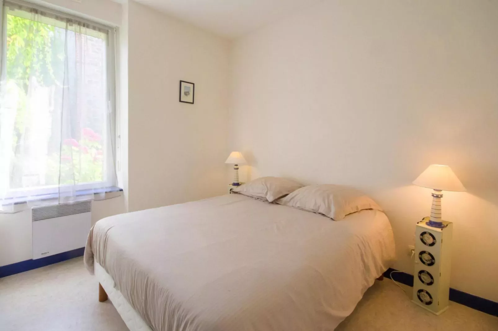 Semi-detached houses, Etables-sur-Mer-Coquillages-Chambre