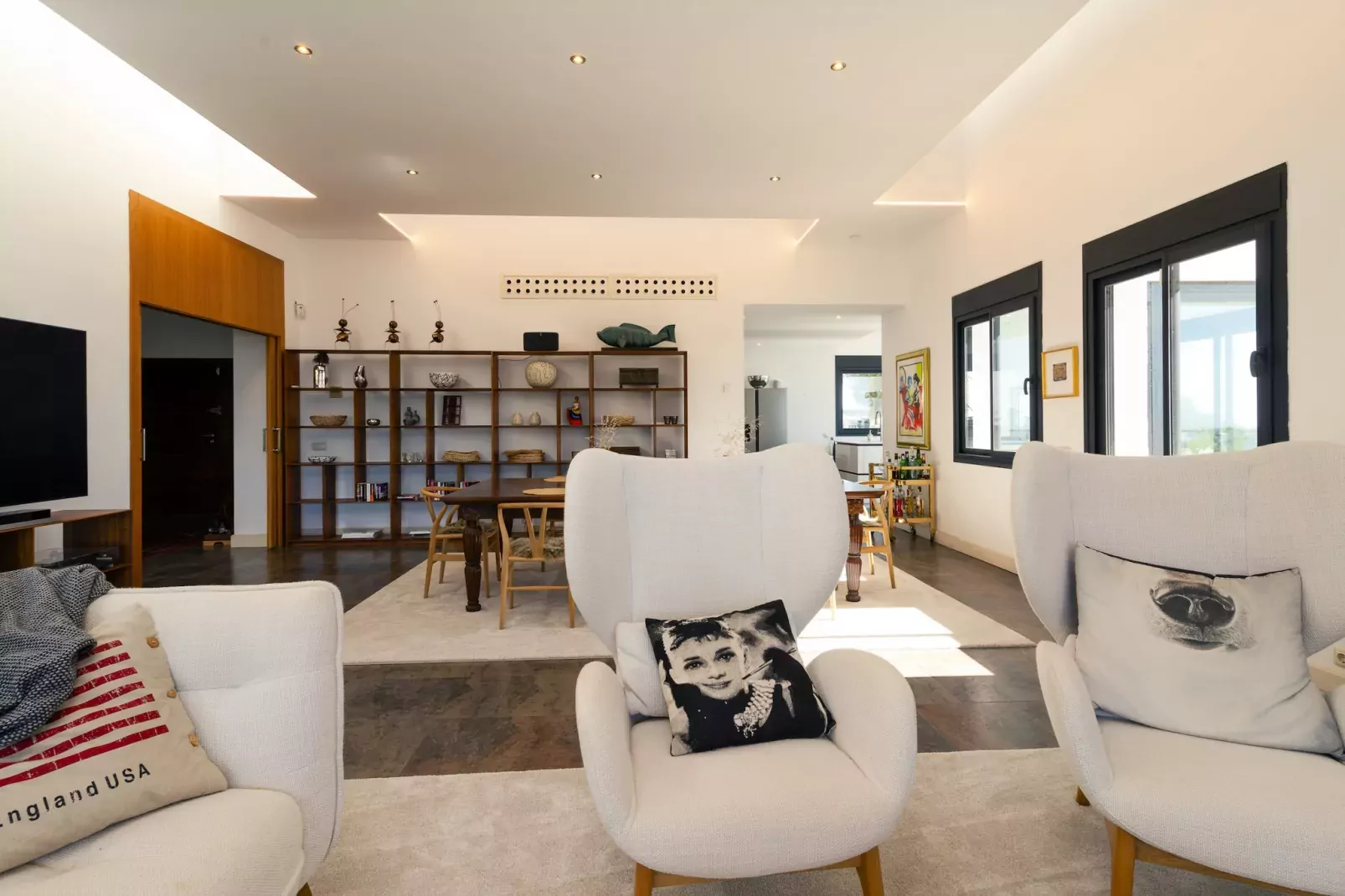 Seventh Heaven-Luxury Villa-Salon