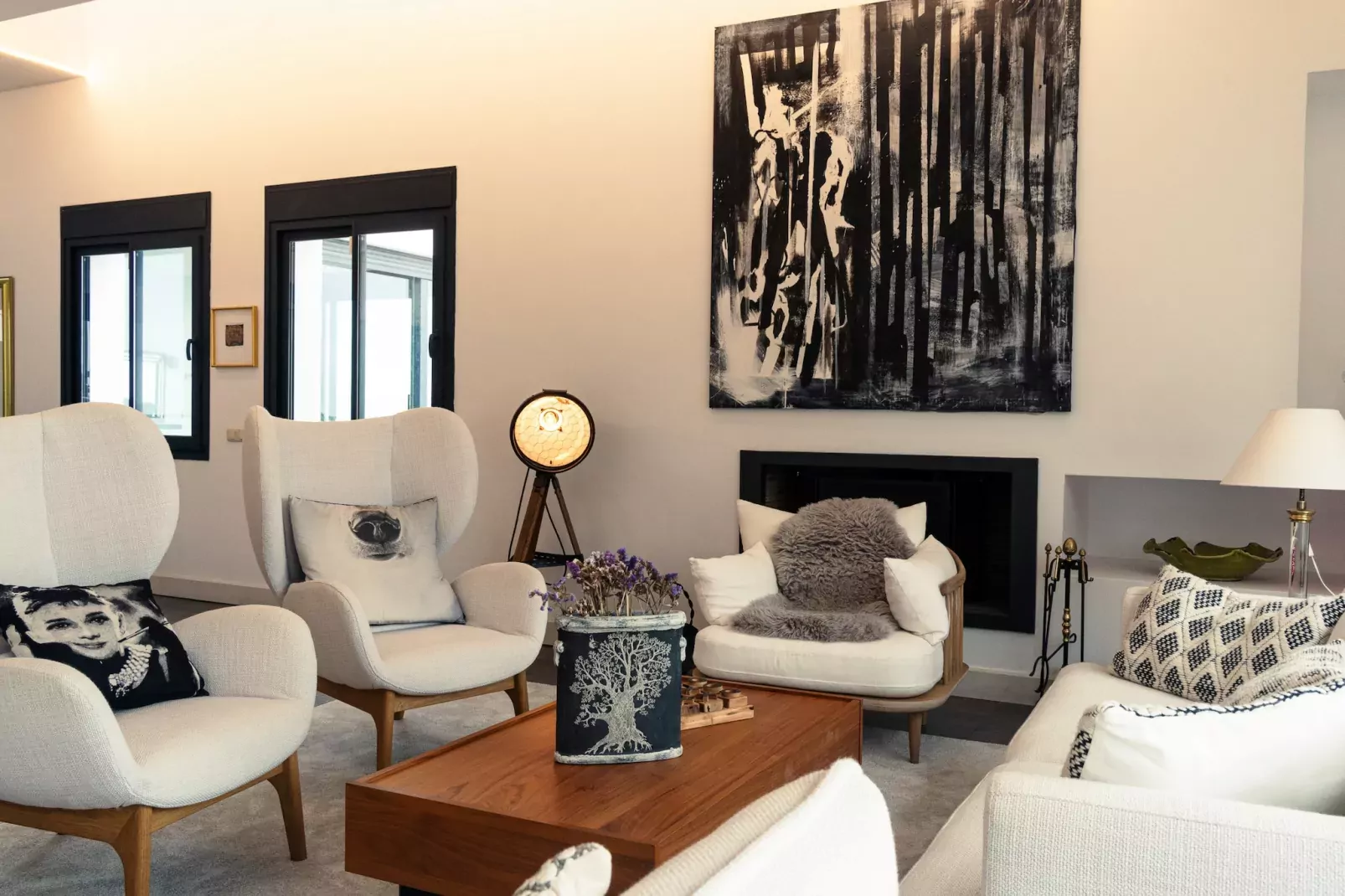 Seventh Heaven-Luxury Villa-Salon