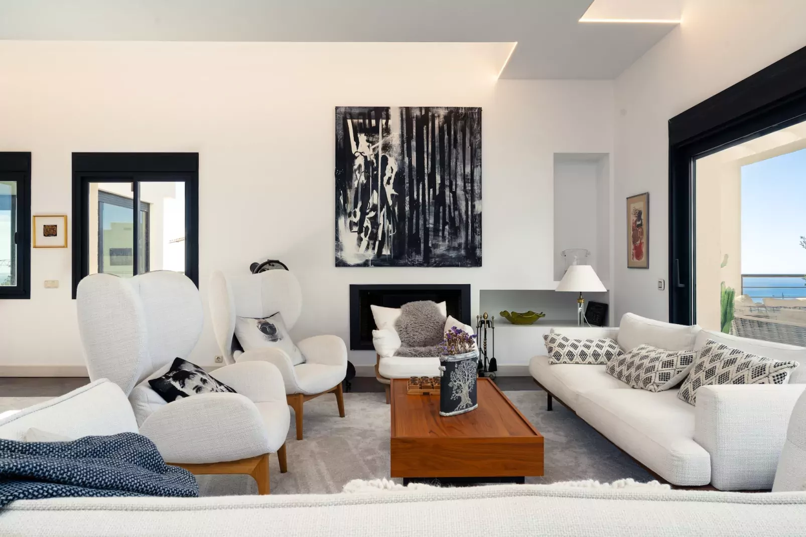 Seventh Heaven-Luxury Villa-Salon