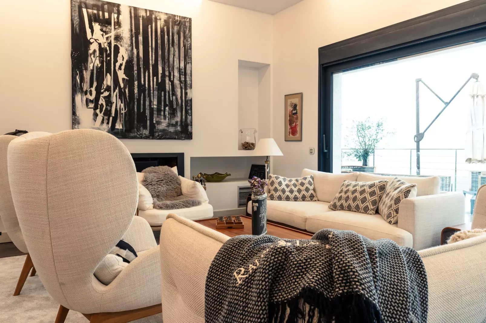 Seventh Heaven-Luxury Villa-Salon