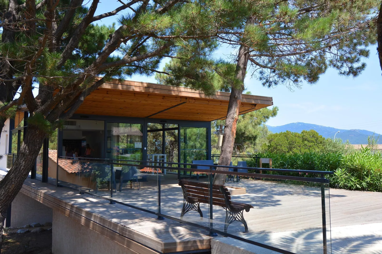 Residence Alba Rossa Serra-di-Ferro // Apt 1 Chambre avec Vue Mer  36à40 m2-Outdoor