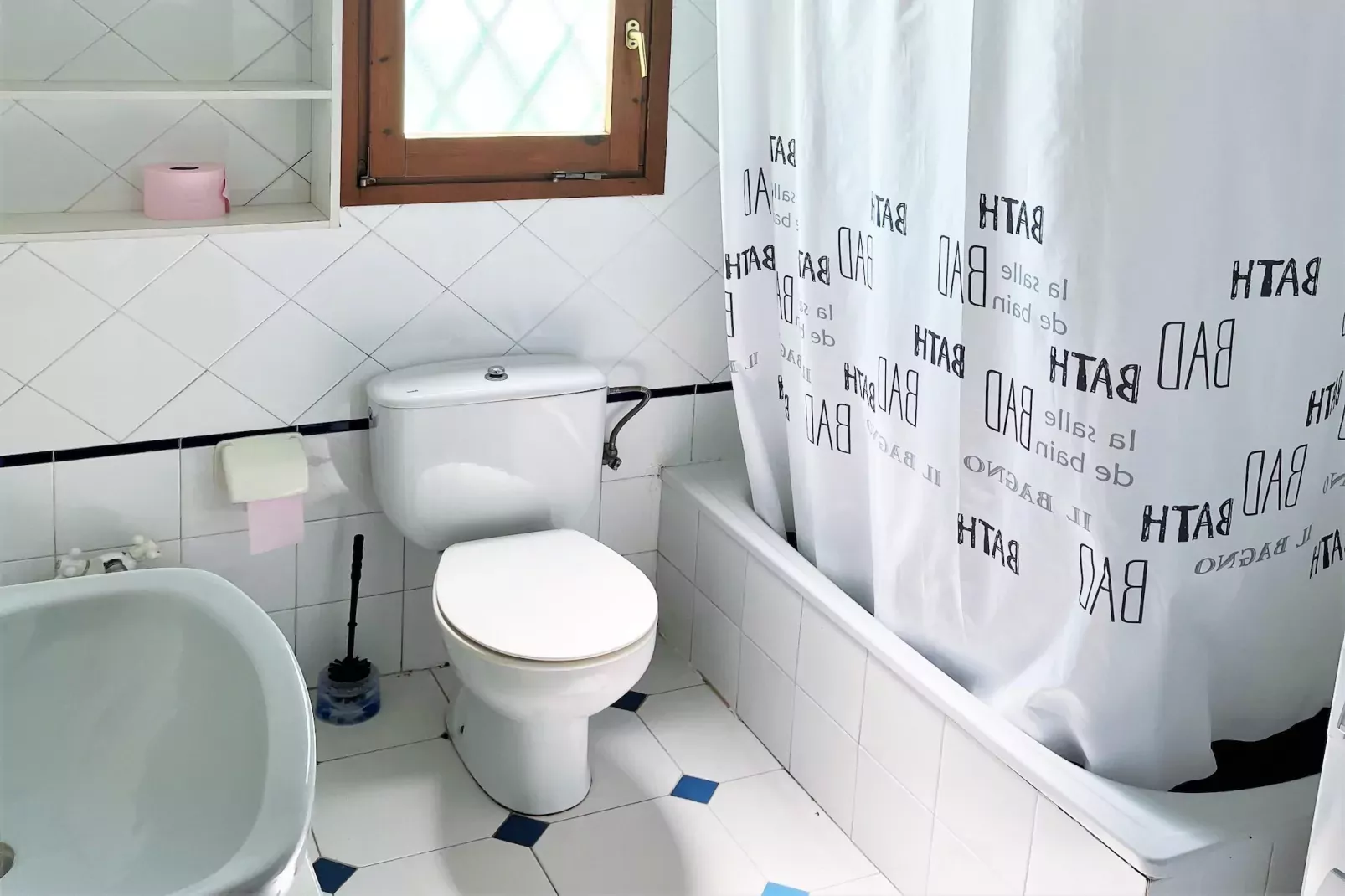 Bungalow Alhambra ULF-Badezimmer
