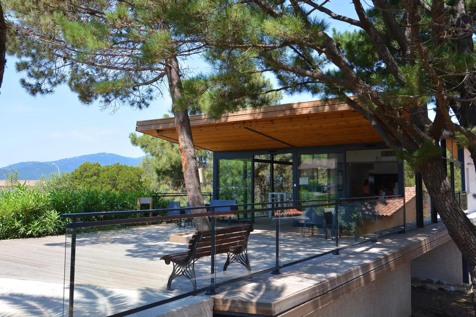 Residence Alba Rossa Serra-di-Ferro // Apt 1 Chambre avec Vue Mer  36à40 m2-Outdoor