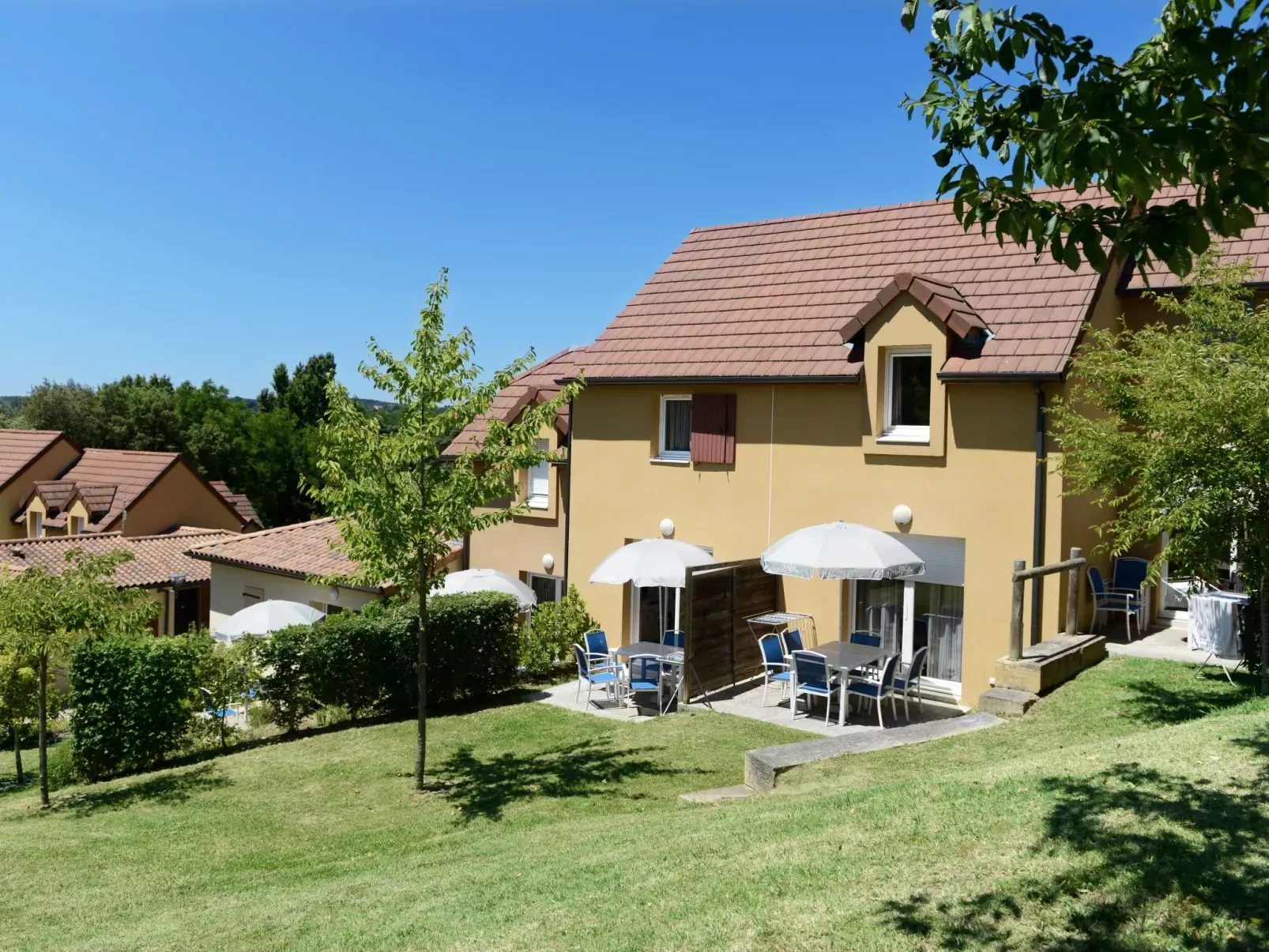 Les Coteaux de Sarlat-Draußen